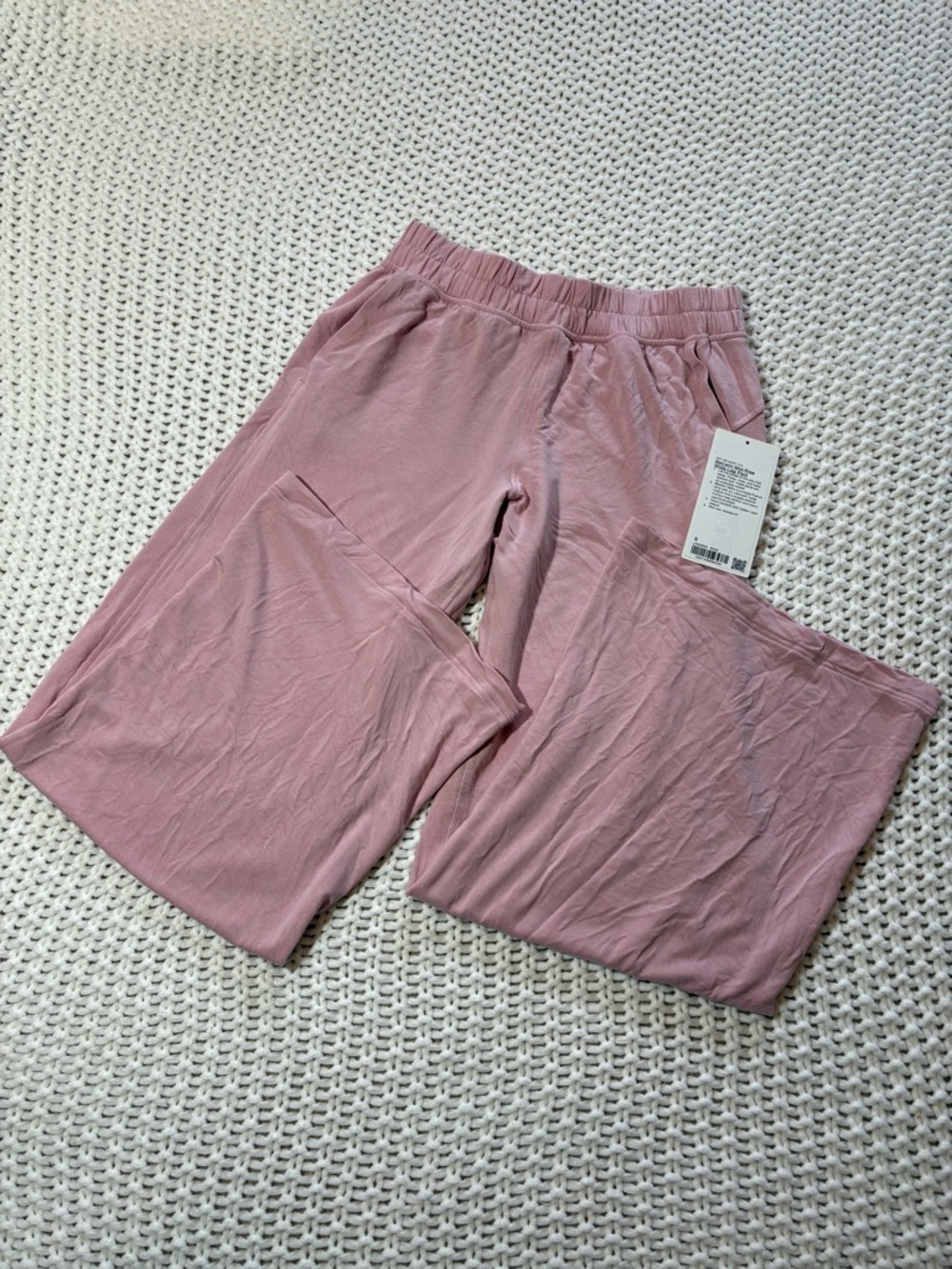 lululemon BeCalm mid rise wide leg pant in pink haze size small